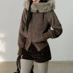 [Y2K 윈터무드] 퍼후드 레오파드 크롭 점퍼 브라운 자켓