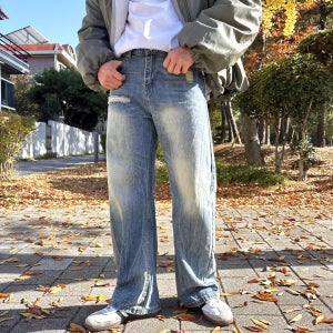 남자 와이드 커브드 데님팬츠 블루컷팅 청바지