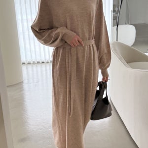 벨몽 홀가먼트 캐시미어 루즈핏 벨트 후드 롱 니트 원피스 가을 겨울