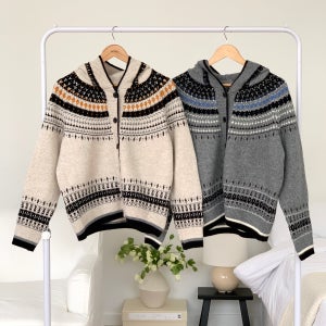 [남주]여성 겨울 아가일 패턴 눈꽃 노르딕 후드 루즈핏 스웨터 니트 가디건