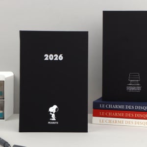 피너츠 2026 다이어리 스누피