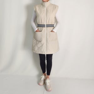 겨울 여행 골프 데일리 나들이룩 다이아 퀼팅 누빔 하이넥 집업 미디 패딩 원피스