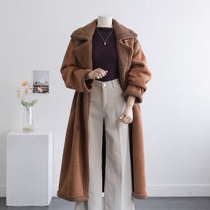 [high-quality] 카브레 스타일리시 하이넥 덤블 시어링 겨울 롱 무스탕 코트