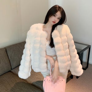 여성 겨울 인조 모피 코트 라운드넥 페이크퍼 짧은 캐주얼 따뜻한 착용감 데일리 아우터