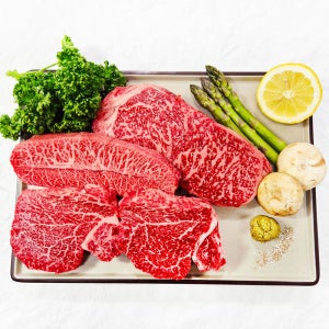 투뿔 NO.9 한우 스테이크 삼총사 450g 채끝 안심 부채살 캠핑고기 [새롬한우]