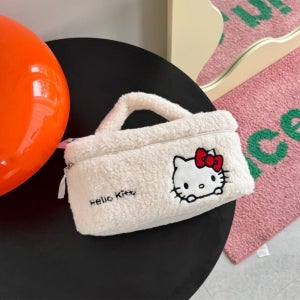 키티 뽀송 퍼 파우치백 여행용 뽀글 키티 파우치