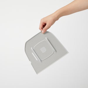 메이튼 EV4 튜닝 용품 무선 충전 실리콘 패드