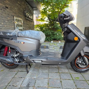 비즈젯125 한솜모터스 배달용 시트고낮은 오토바이 스쿠터 nmax125 pcx