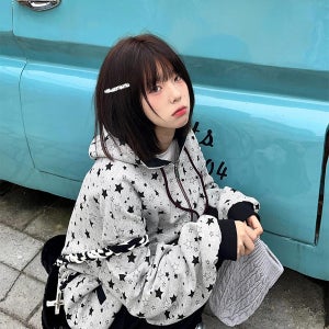 끌레클로젯 지뢰계아우터 일본 서브컬처 스트릿패션 가을 겨울 루즈핏 별무늬 회색 후드집업