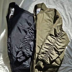 아디다스 MA-1 항공점퍼 봄버 패딩점퍼 IW8421 IW8422