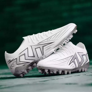 TLSS 스트라이커 UL 익스플로어 MG 인조잔디 축구화 TM2504-01