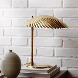 바우하우스 조명 침대 조명등 미니 독서등 북라이트