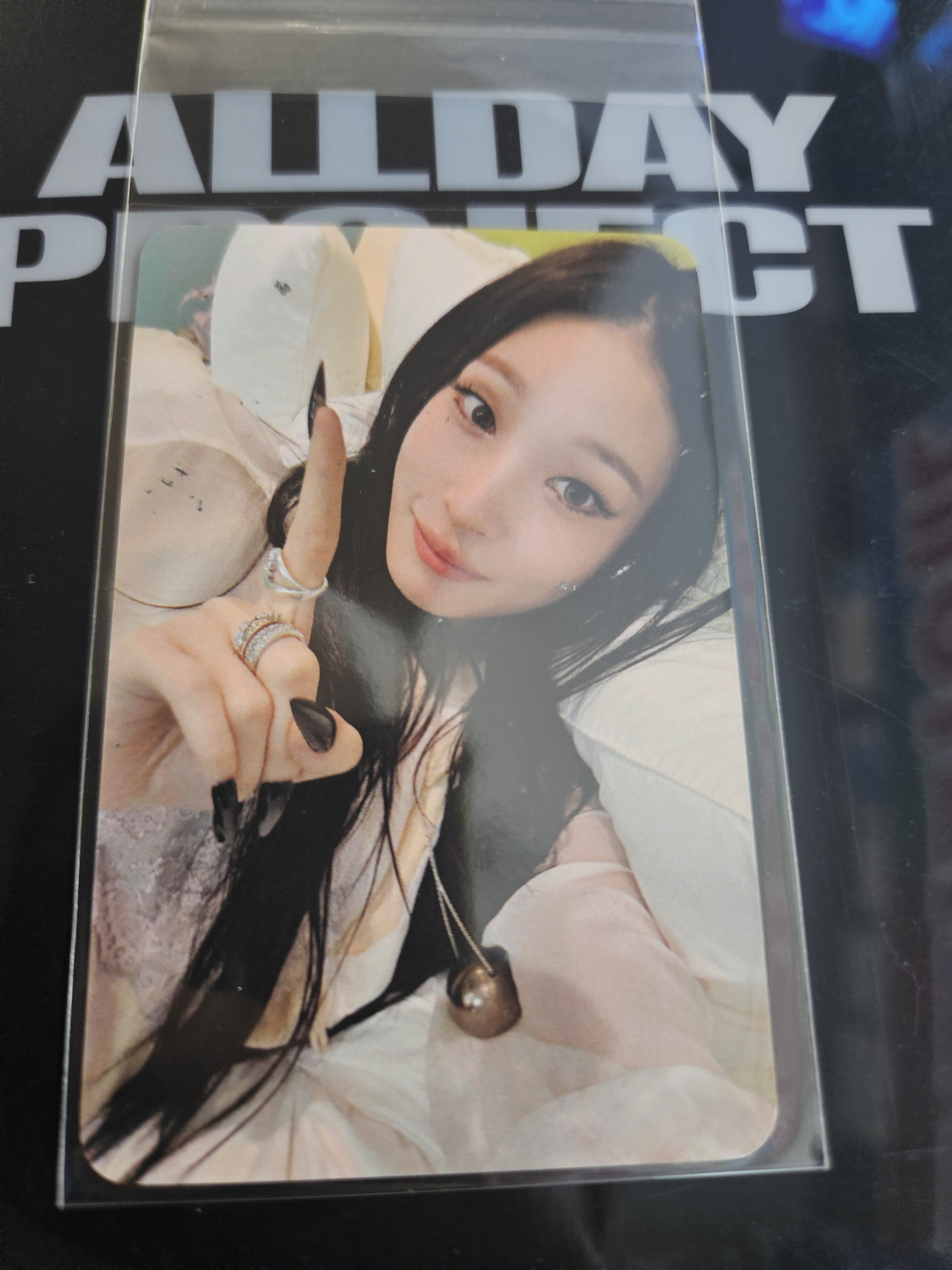 ALLDAY PROJECT Annie Photocard