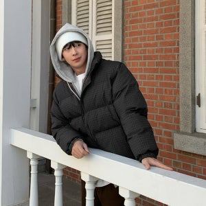 [3컬러]일러 남자 체크 패턴 민초 퍼지 패딩 점퍼