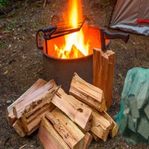 박대표마켓 캠핑용 참나무 장작 10kg 바베큐 화목난로용 마른 땔감 프리미엄 캠핑 장작