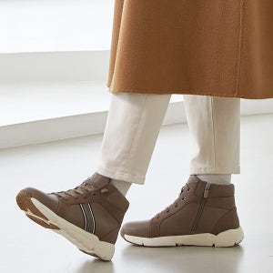 울시 여성 겨울 방한 기모 하이탑 스니커즈_4종 택1 SHWSBO25W09W