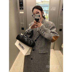 여성 헤링본 코트 오버핏 더블 자켓 헤링본코트 핸드메이드 그레이-블랙레터링 XS