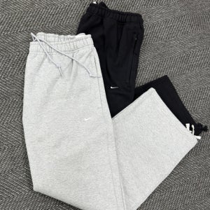 (국내매장판) 나이키 솔로 스우시 오픈 헴 팬츠 트레이닝복 바지
