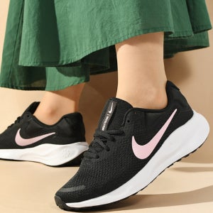 나이키 여성 가벼운 레볼루션 데일리 트레이닝 러닝화 운동화 FB2208-004