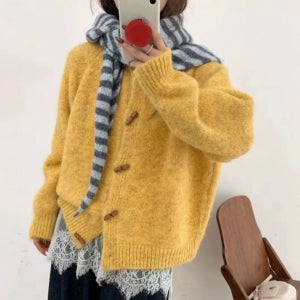 콜비 나무단추 떡볶이 단추 니트 가디건 SD-251150