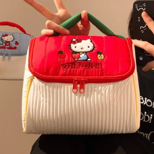 헬로키티 파우치 대용량 휴대용 소형 자수 화장품 가방 여성용 세면도구 블루