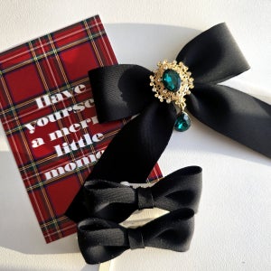 [유주LIKE] 강아지 리본 목걸이 넥타이 리본핀 2P 세트 블랙 검정 애견 핸드메이드