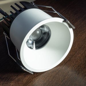 미랑 COB 집중형 타공 55mm(2인치) 슬림테 다운라이트 8W, 주광색