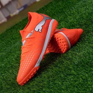 푸마 풋살화 언리슈드 팩 퓨처 9 매치 TT TF 인조잔디 남여공용 108906-01