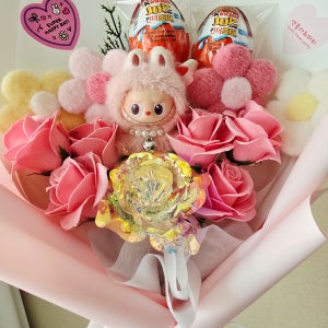 졸업식꽃다발 라부부 인형 킨더조이 간식 유치원 어린이집 초등학교 재롱 발표회 이색 20대