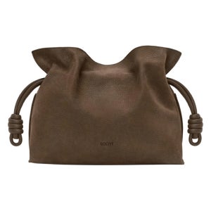 26SS 로에베 툰드라 미디엄 그레인 누벅 플라멩코 클러치 A411FC1XDT 6423