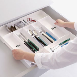 이우아여사 길이조절 칸막이 수저정리함 싱크대 수저통 서랍 보관함 조리도구 꽂이 숟가락통
