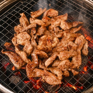 육일품 마늘간장 순살닭목살 400g 국내산 특수부위 닭구이 세세리