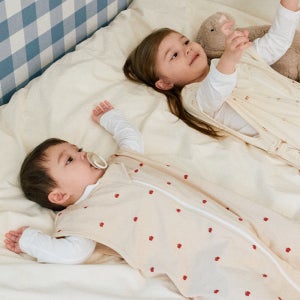 오우아스튜디오 아기 슬리핑백 유아 수면조끼 밤부 꿀잠슈트