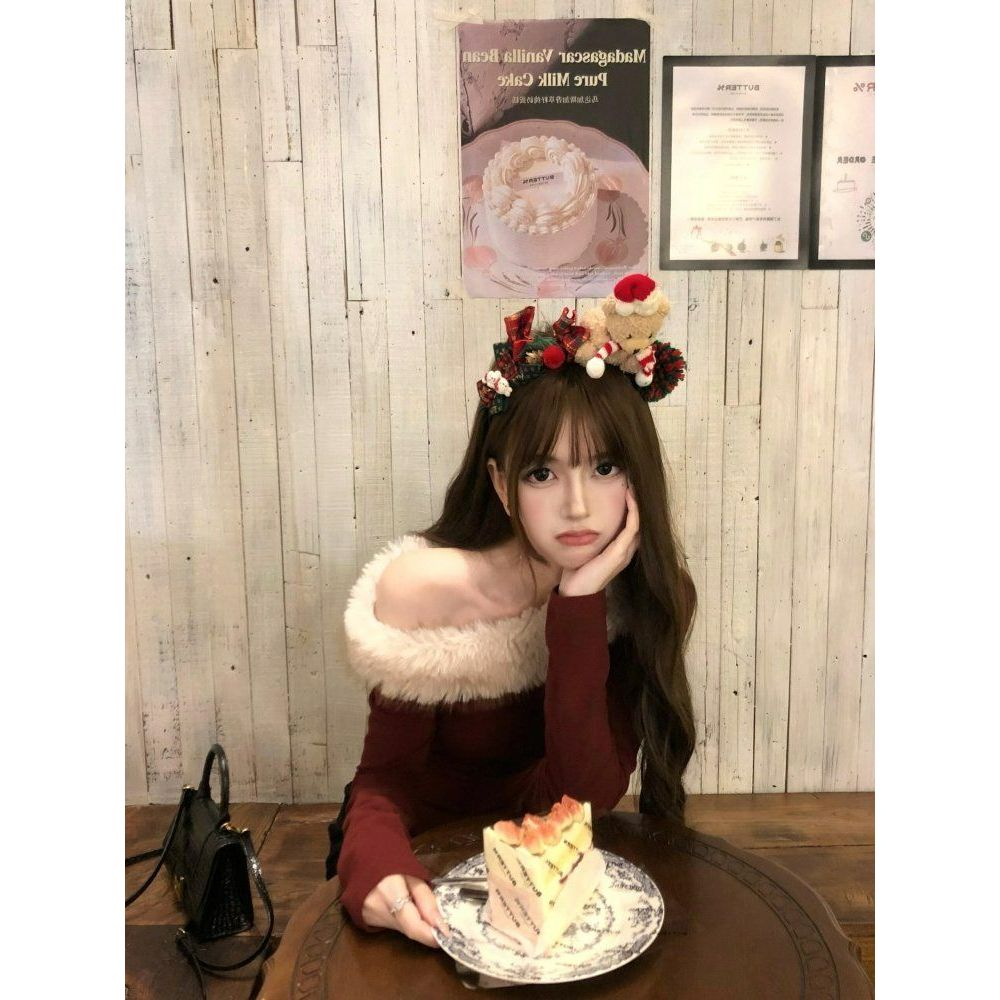 크리스마스 레드 오프숄더 니트 탈부착 퍼카라 겨울 여친룩 상의 화색 프리미엄 버전 XXS