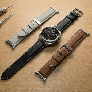 캘릭스 갤럭시워치8 클래식 호환 클래식 가죽 레더 스트랩 밴드 시계줄