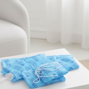 안전2중포장 대용량 고성능 습기제거제 걸이형 다습제 완습제 결로 실리카겔 1400g, 2개