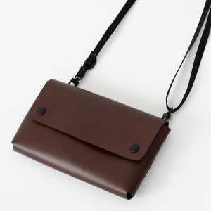 유럽여행가방 유럽여행크로스백 명품 천연 소가죽 반달 미니 크로스백