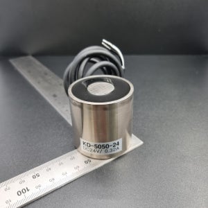 전자석 KD5050-24 50mmx50mm / 전압 24V 국산 전자석홀더 전자자석 원형