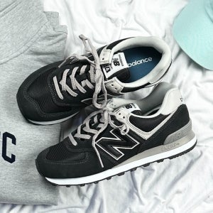 뉴발란스 클래식 574 운동화 블랙 WL574EVB