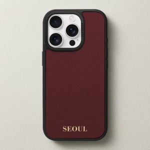 케이스어스 프랑스 미조레 가죽 맥세이프 각인 커스텀 케이스 버건디, 아이폰15 프로