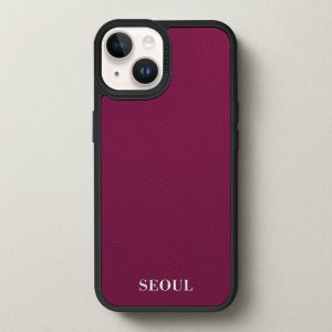 케이스어스 프랑스 미조레 가죽 맥세이프 각인 커스텀 케이스 플럼, 아이폰15