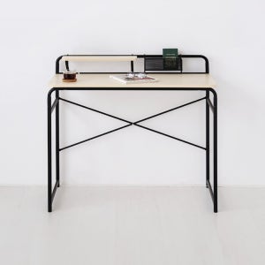 마켓비 OLLSON 책상 블랙