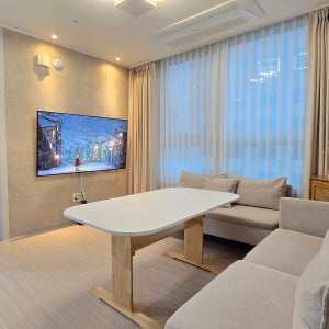 대전 숙소 베가시티레지던스 침실3 욕실2 랜덤객실 유성온천역 인근 도보가능 공원 여행 벚꽃