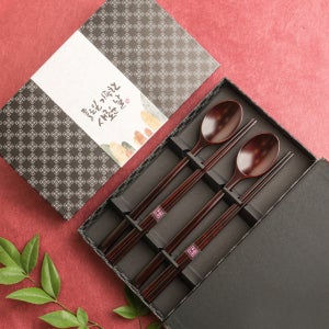 [오목칠] 사옹방 정제옻칠 수저 선물세트(와인 2P - 단품) 나무수저 각인 답례품 결혼식