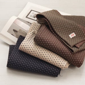 100% 이중 면기모 원단 잔꽃무늬 톤다운 4컬러