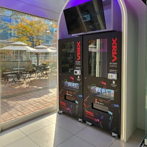 무인창업 전자담배자판기 멀티자판기 성인인증 카드단말기 포함 총26종 적재 성인용품,일회용품,디저트등 사용가능