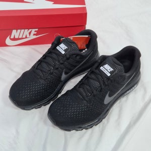 나이키 남자 에어맥스2017 올블랙 발편한 남성러닝화 849559-004