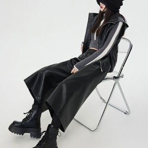 [루씨앤] 지카 7부8부 여성바지 가죽 와이드 레그 스트레이트 데일리룩 팬츠 2021