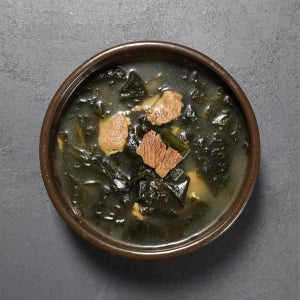 찬장 소고기미역국 국물 밀키트 간편식