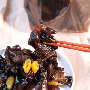 오돌오돌 식감좋은 고기반찬 목이버섯 장아찌 1kg